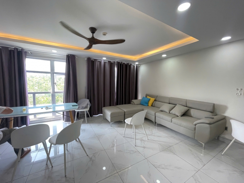 3 bedroom apartment with modern furniture and parking for rent at happy valley phu my hung