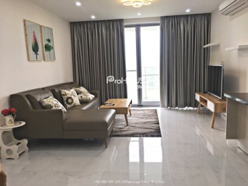 amazing 3 room apartment for rent near crescent mall beautiful view to the river and the golf cours
