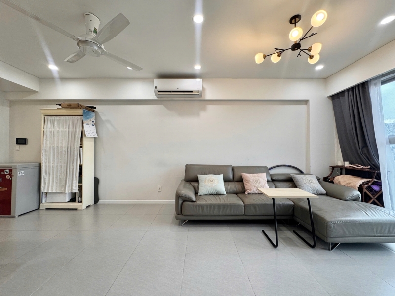 ban can ho 2 phong ngu gia tot tai scenic valley 2