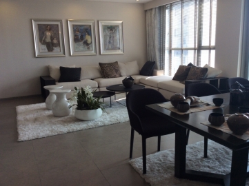 ban can ho 4 phong ngu 180m2 view song tai riviera point quan 7