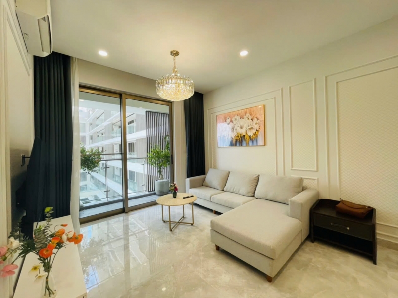 beautiful fully furnished 2 bedroom apartment for rent at midtown phu my hung
