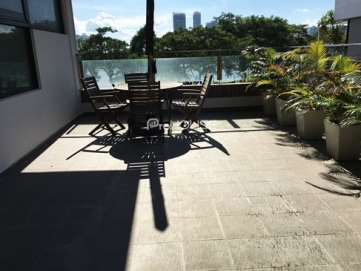 big garden apartment for rent in panorama phu my hung on the 3rd floor