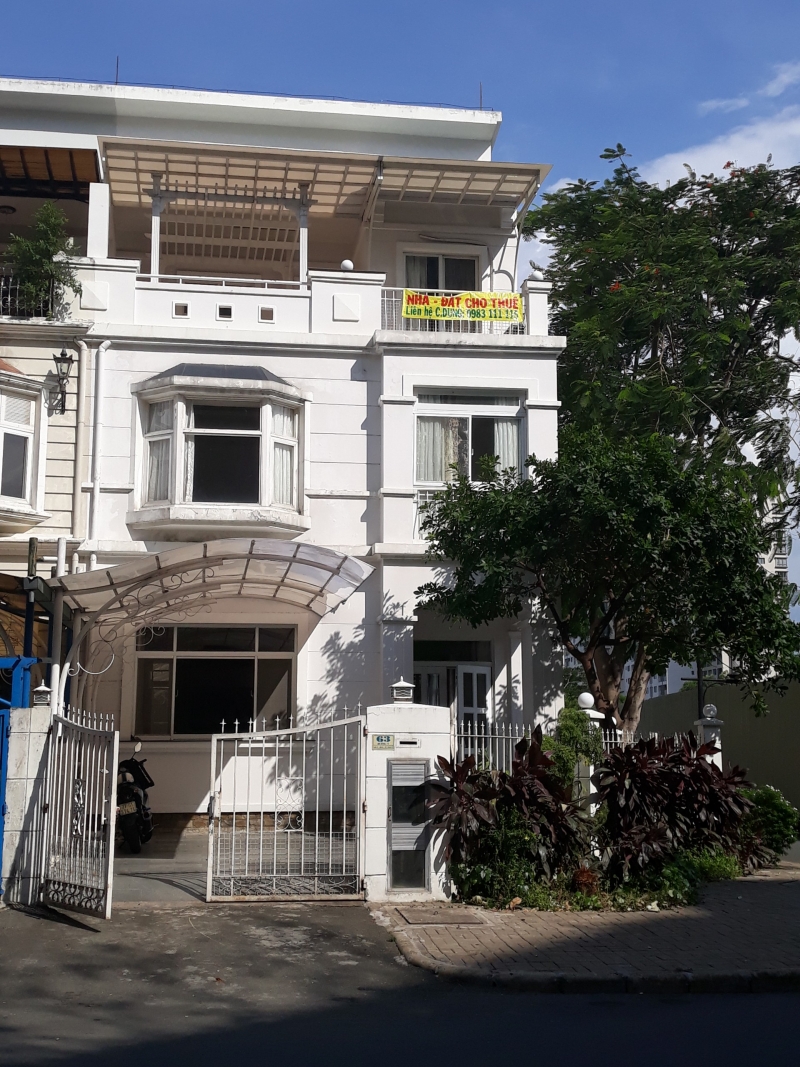 can ban biet thu goc 2 mat tien duong duong 16 rong 21m vi tri dac dia