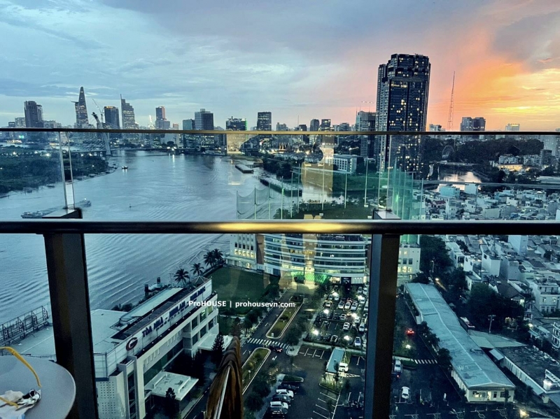 can ban gap can ho cao cap hang sang tai duong nguyen huu canh view truc dien quan 1