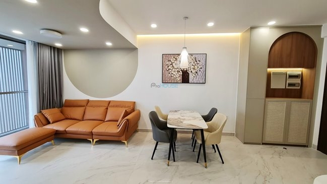 a gorgeous 2br apartment for rent in midtown phu my hung with modern furniture
