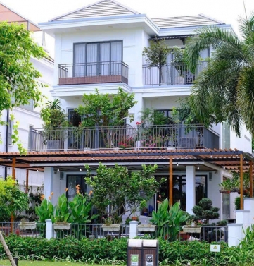 cho thue biet thu don lap ninesouth ven song co ho boi