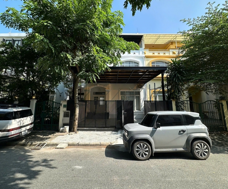 cho thue biet thu hung thai 3 phong ngu noi that co ban