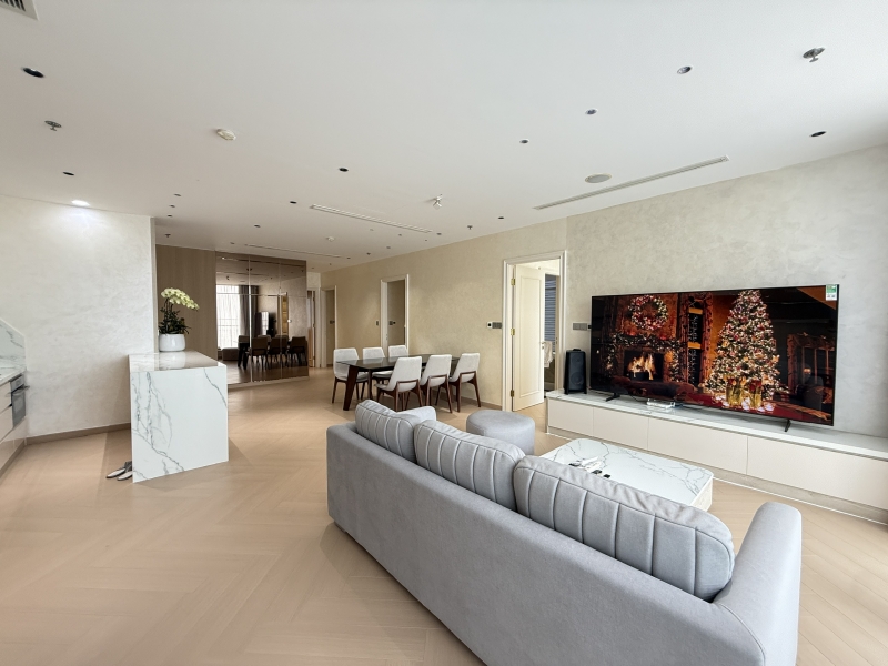 cho thue can ho cao cap view truc dien song sai gon tai vinhomes golden river  ?? ba son