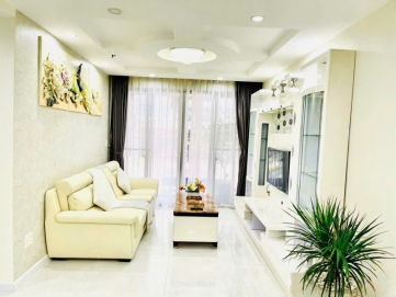 cho thue can ho scenic valley  ?? view ho boi dep   3pn  ?? full noi that