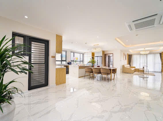 cho thue penthouse sieu sang nam phuc  ?? view goc 3 mat song doc ban