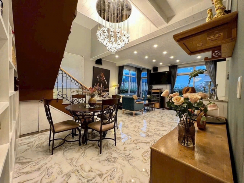 cho thue penthouse star hill 3 phong ngu duplex full noi that sang trong