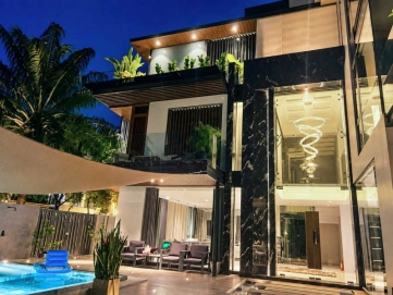 cho thue villa my gia 5 pho ?ng ngu ? can goc no ?i tha ?t cao cap co ho boi va thang may rieng