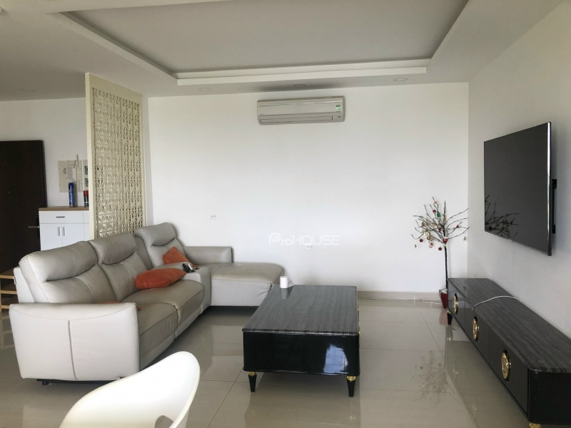 direct river view 3 bedroom apartment for rent at riverpark residence with full furniture