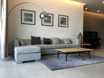 fully furnished 2 bedroom apartment with open view for rent at riviera point