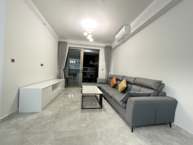 high floor apartment with unobstructed view for sale at the peak with 2 bedrooms fully furnished