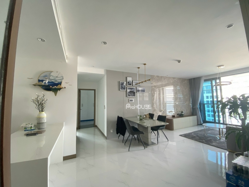 high floor city view apartment for rent at sunwah pearl with 2 bedrooms