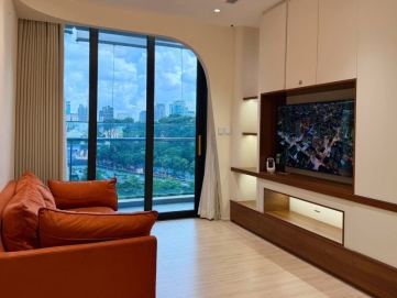 luxury 3 bedroom apartment for rent at vinhomes golden river