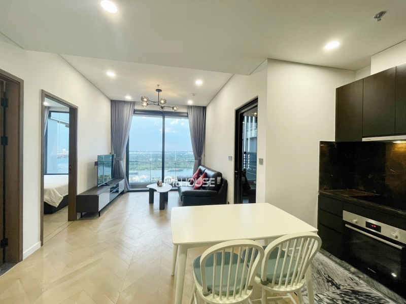 luxury apartment for rent with beautiful view in lumiere riverside with 1 bedroom full furniture