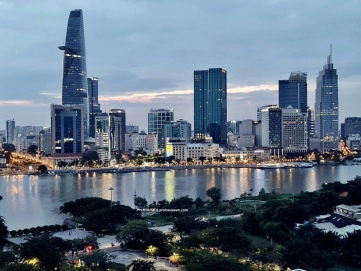 need to rent luxury apartment right in thu thiem ward   empire city 3 bedrooms fully furnished river view and bitexco