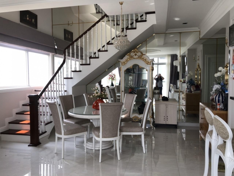 penhouse starhill cho thue 3pn 1 phong lam viec