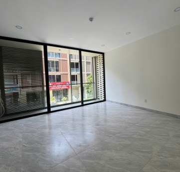 private soho the global city townhouse for rent in a prominent location ideal for living and office use