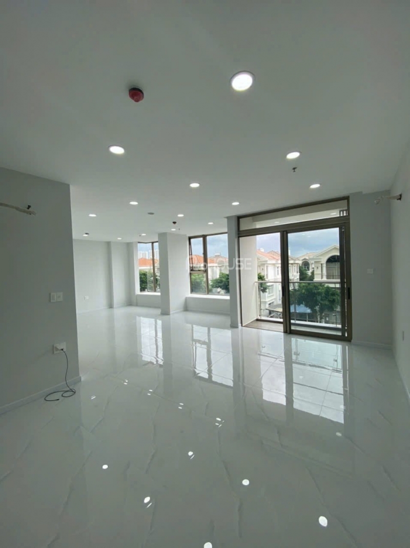 shophouse for rent in midtown phu my hung at cheap price