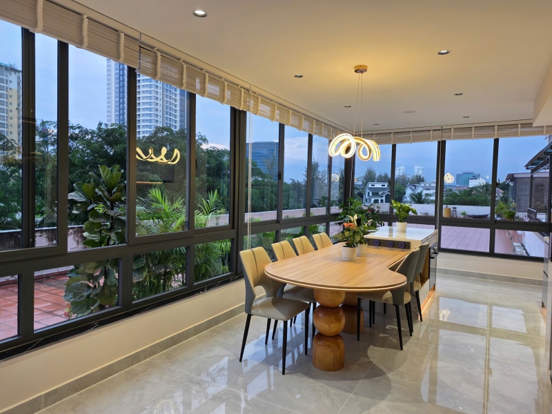 sky garden apartment for sale   3 bedrooms modern furniture
