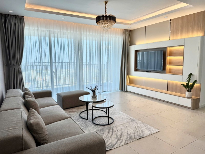 spacious 2 bedroom apartment for rent at riviera point with full furnishings and open views