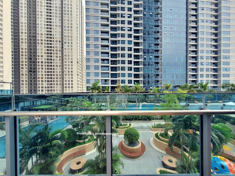the most beautiful project next to the saigon river at nguyen huu canh street with the cheapest price for sale