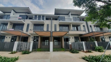 villa house for sale at lavila nha be 100 sqm pink book available