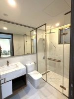 ban can ho 2 phong ngu noi that moi tai midtown phu my hung