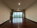 define apartment for sale 3 bedrooms with private pool and large garden