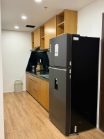 ban can ho hung phuc 2pn full noi that view thoang da co so hong