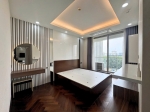 ban can ho midtown 3 phong ngu full noi that view song co o xe
