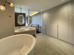 ban can ho midtown full noi that 3 phong ngu co o xe view thoang