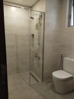 ban can ho midtown phu my hung 2 phong ngu can goc full noi that hien dai co o xe ham rieng