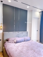 ban can ho tang cao view dep o midtown voi 2 phong ngu full noi that