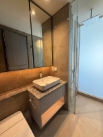 ban can ho the opera metropole 2 phong ngu full noi that da co so hong