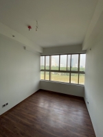 the symphony   midtown for sale to foreigner river view large size 2 bedrooms