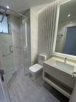 the symphony   midtown for sale to foreigner river view large size 2 bedrooms