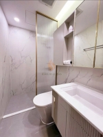 ban the metropole crest can ho 2pn noi that day du sang trong gia tot