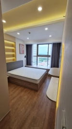 can ho 2pn tuyet dep cho thue tai midtown phu my hung voi noi that hien dai