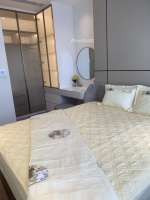 luxurious and cozy 3 bedrooms apartment for rent at the horizon district 7 with full furniture