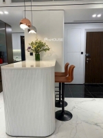 a luxurious and spacious apartment for rent at riverpark residence with full furniture