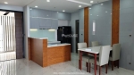 cho thue can ho 2 phong ngu co lon o midtown nam tren tang cao