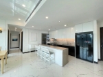super luxurious 3 bedroom apartment for rent with full furniture in empire city
