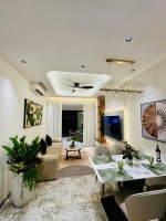 cho thue can ho 3 phong ngu tuyet dep co san vuon tai sky garden phu my hung