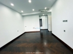 unfurnished 3br 1 apartment for rent in midtown with river view and nice layout