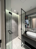 modern 2 bedroom apartment with private garden for rent at cardinal court
