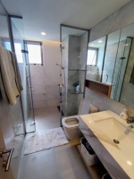beautiful apartment for rent with large balcony at the peak midtown with fully furnished